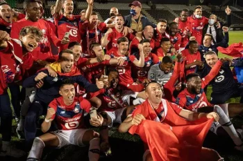 « Petit Lexique du Footeux : Le Kit, Bien Plus Qu&rsquo;un Simple Maillot » 📖✨